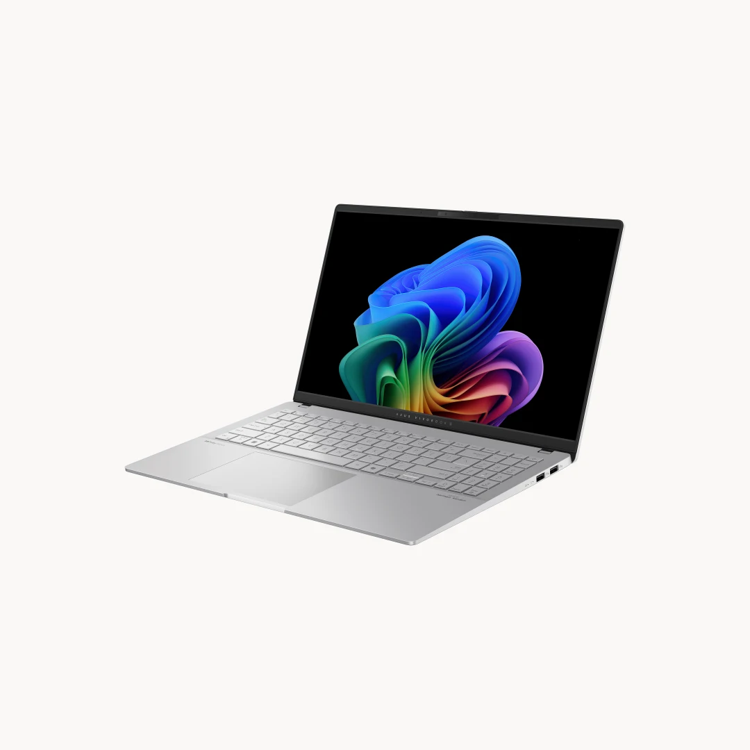 ASUS VivoBook S15 OLED (S5507QA) Snapdragon® X Elite X1E 78 100 Processor  16GB RAM  1TB SSD Qualcomm® Adreno™ GPU  15.6-inch 3K (2880 x 1620) 120Hz OLED Display